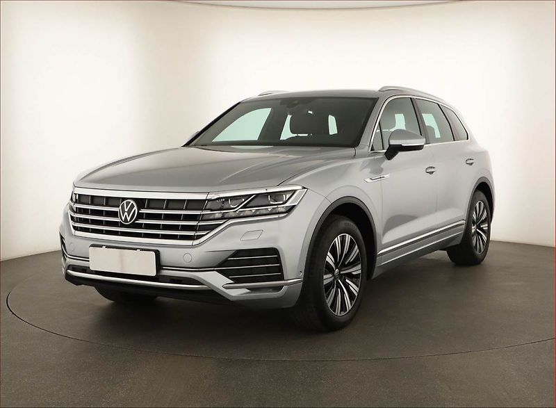 Volkswagen Touareg (2020) 3.0 TDI - fotka 2 z 31
