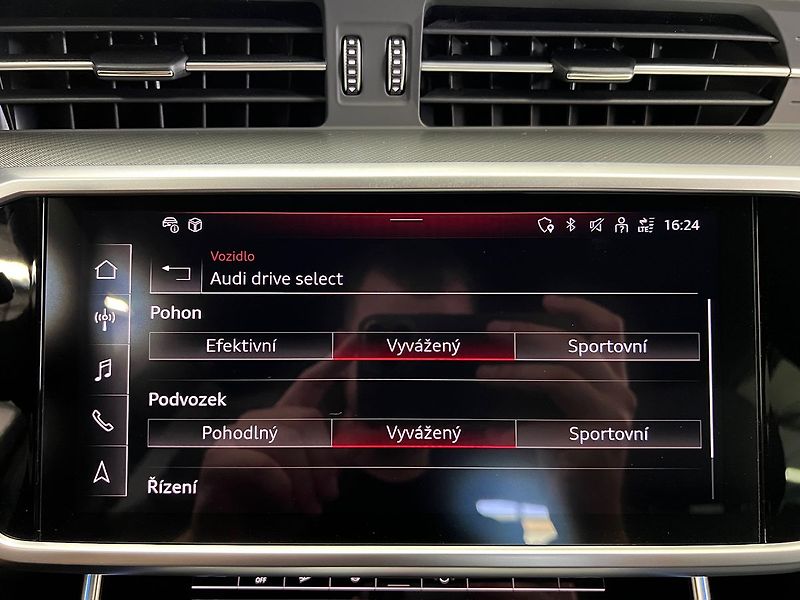 Audi A6 Allroad 50 TDI QUATTRO, VZDUCH, WEBAST - fotka 24 z 36