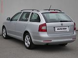 Škoda Octavia (2012) 1.6TDi, ČR, autoAC - náhled 6