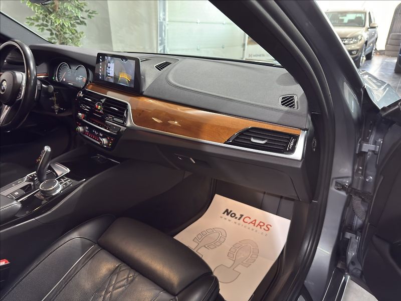 BMW Řada 5 3,0   540i LUXURY M-PAKET HARM - fotka 20 z 40
