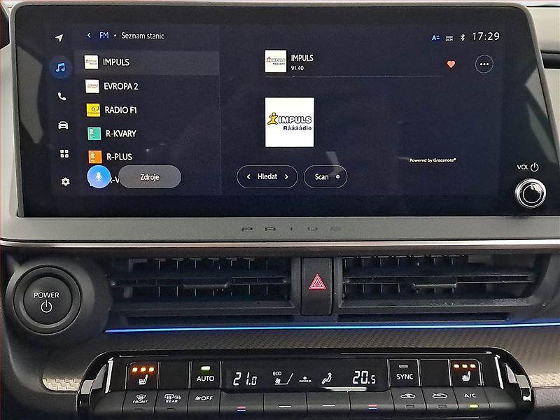 Toyota Prius (2024) 2.0 Plug-in Hybrid - fotka 12 z 22
