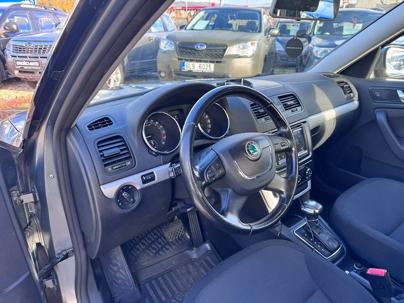 Škoda Yeti (2010) DSG 4X4 2,0TDI 103KW TAŽNÉ DPH - fotka 15 z 42
