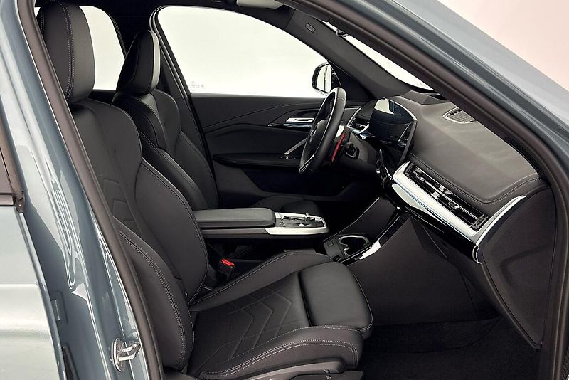 BMW X1 M35i xDrive - fotka 21 z 25