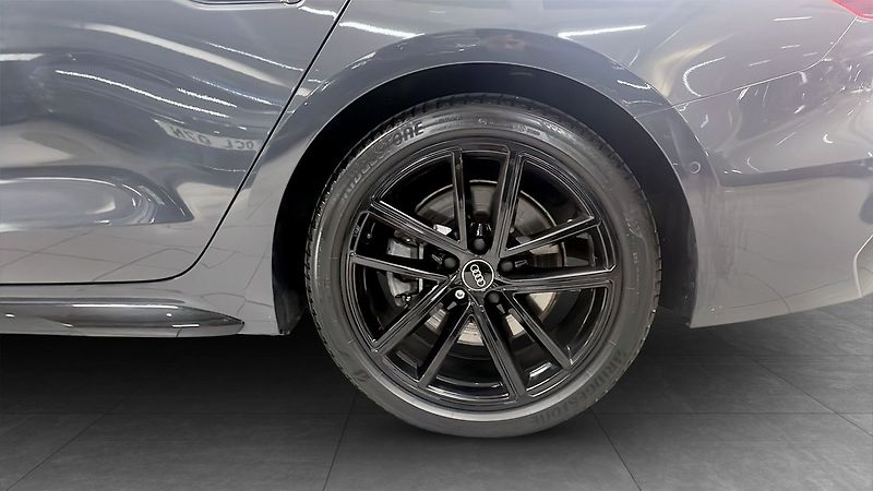 Audi A5 TDI q S-Line B&O HuD NezT Taž - fotka 6 z 14