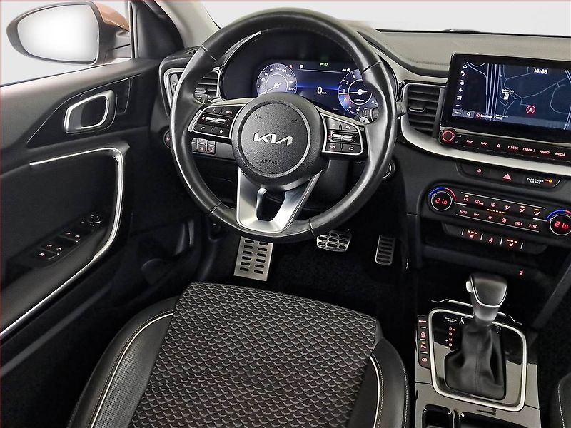 Kia Ceed (2022) Top 1.5 T-GDI, Automat - fotka 7 z 19