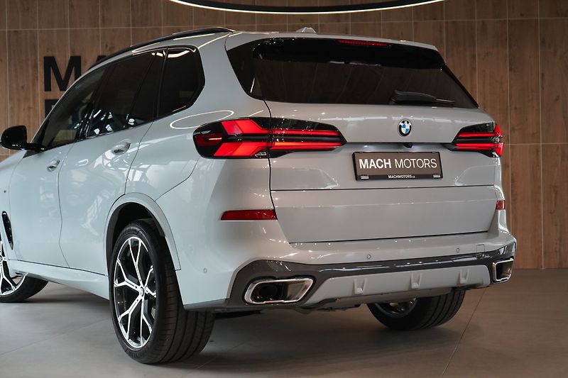 BMW X5 30d xDrive, Masáž, Nezávislé - fotka 12 z 44