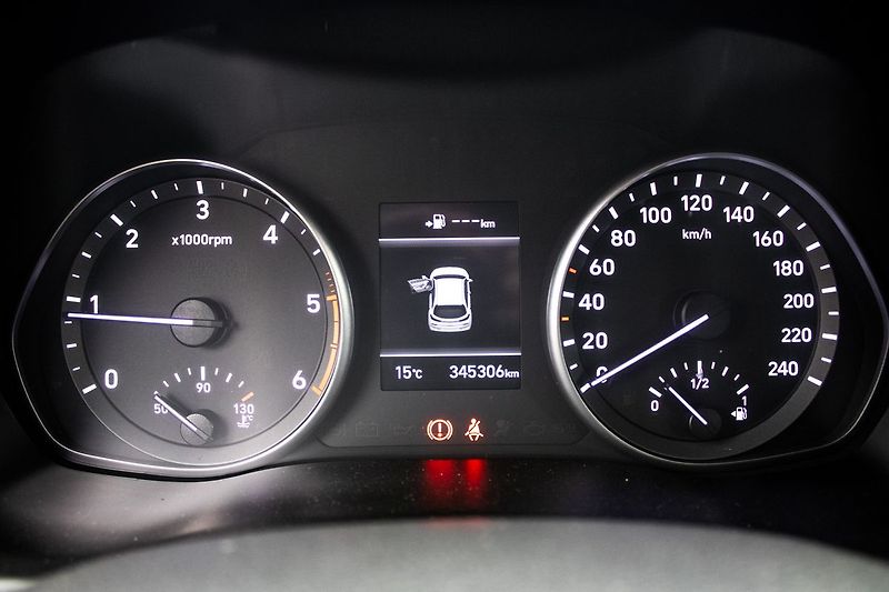 Hyundai i30 - fotka 11 z 33