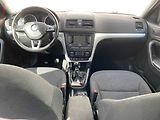 Škoda Yeti (2014) 1.4 TSi, Elegance, xenon - náhled 8