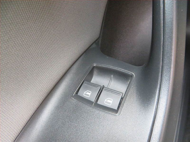 Seat Ibiza (2016) 1.0 TSI, Automat, Bi-Xenony - fotka 17 z 17