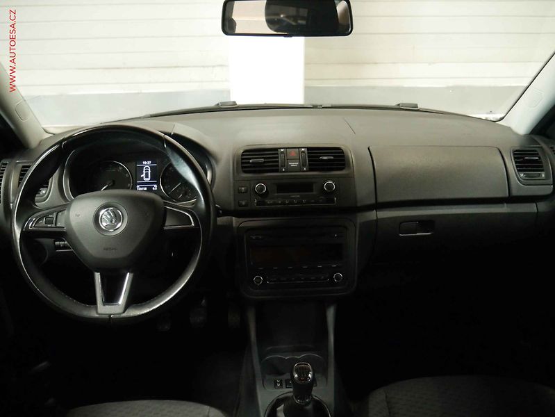 Škoda Fabia (2014) 1.2 TSi, AC, tempo, park - fotka 8 z 19