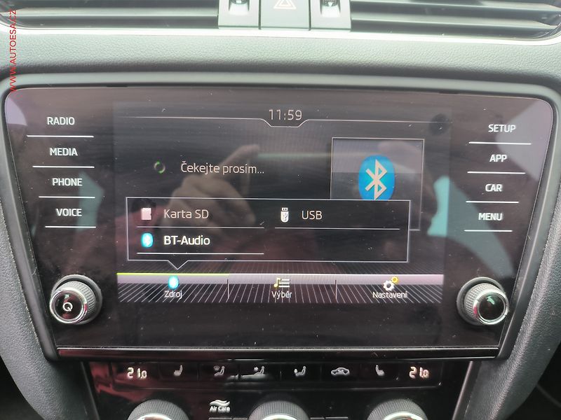 Škoda Octavia (2018) 1.5 TSi, Clever, LED, +ALU - fotka 12 z 23