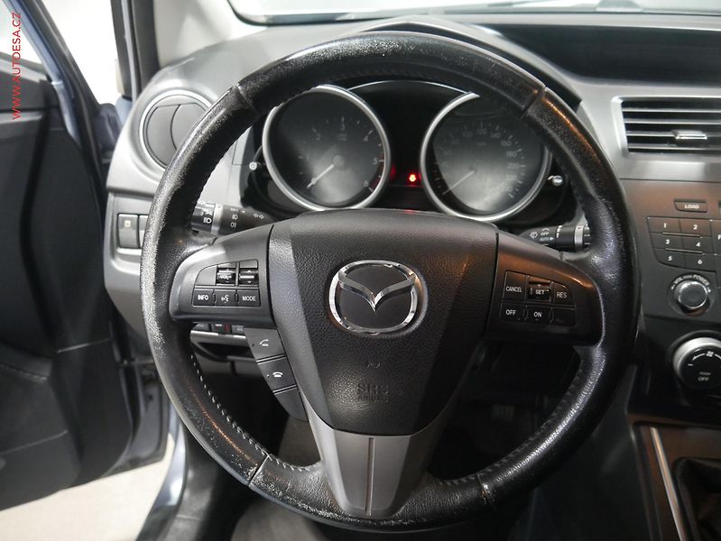 Mazda 5 (2011) 1.6MZR-CD, 1.maj,ČR - fotka 13 z 19