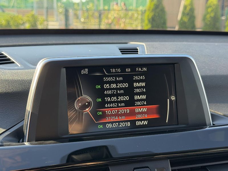 BMW X1 (2016) 110 kW xLine xDrive - fotka 23 z 24