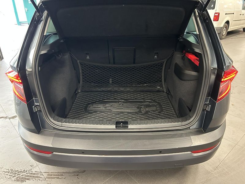 Škoda Karoq (2021) 1.5TSI DSG Style LED DCC TZ - fotka 22 z 27