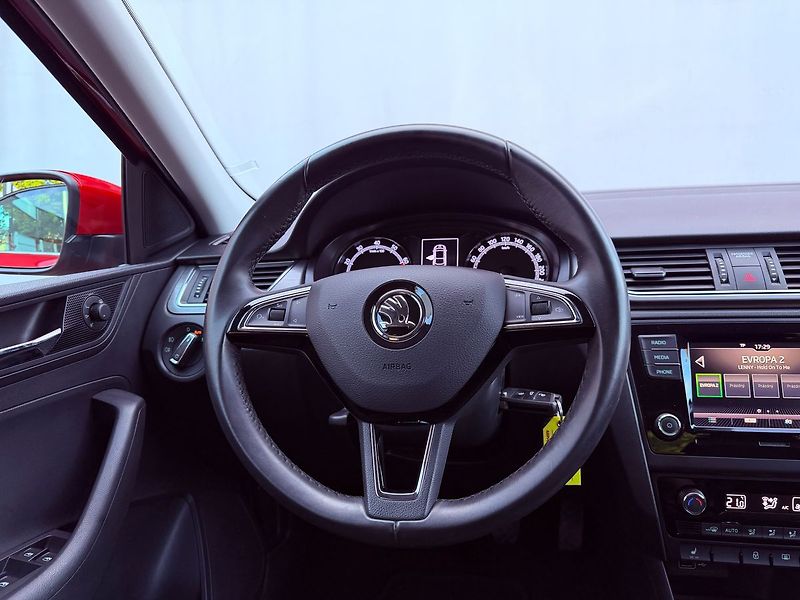 Škoda Rapid 1.0 TSi Style, ČR, Serviska, 4 - fotka 17 z 25