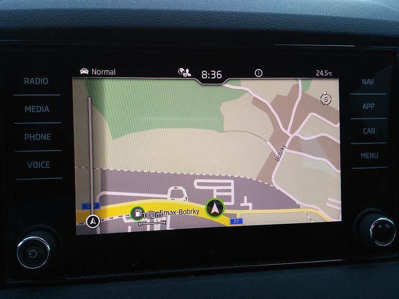 Škoda Karoq 1,5 TSI Style Plus * DSG - fotka 29 z 42