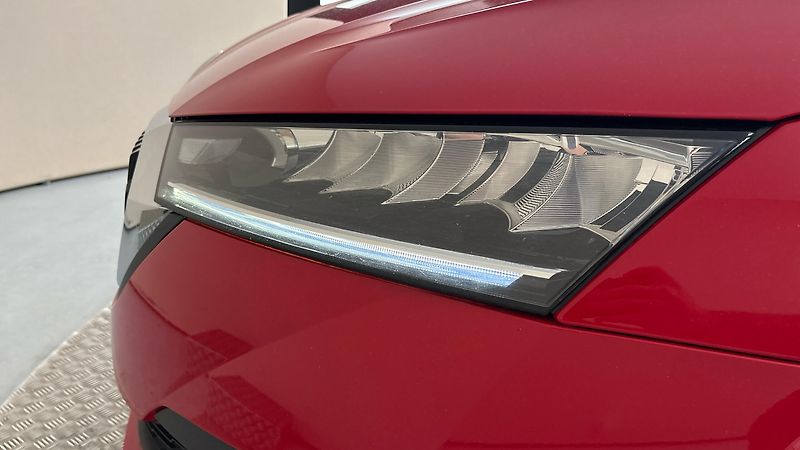 Škoda Octavia 1.5 TSI Ambition - fotka 18 z 25