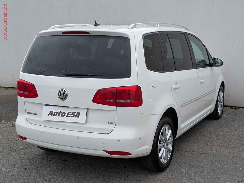 Volkswagen Touran (2011) 1.4TSi, Xenon, výhř.sed. - fotka 4 z 14