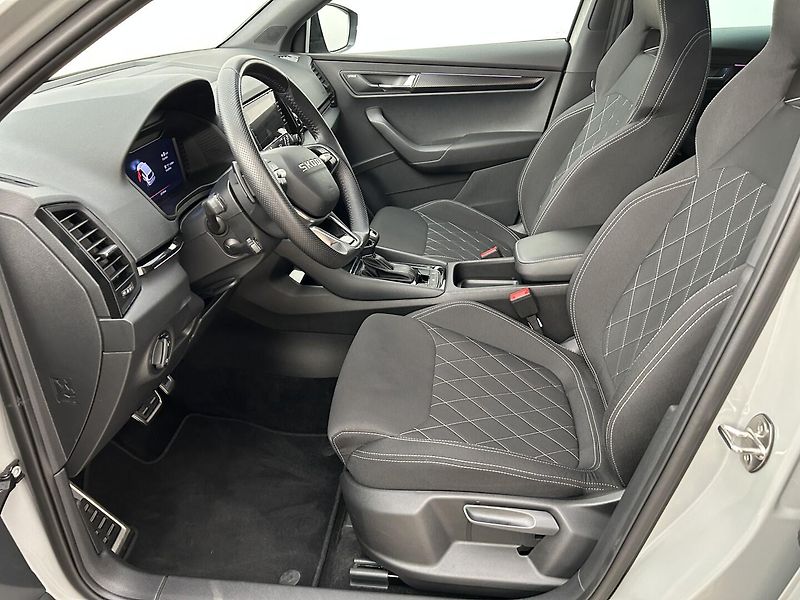 Škoda Karoq 1.5 TSI SportLine - fotka 6 z 32