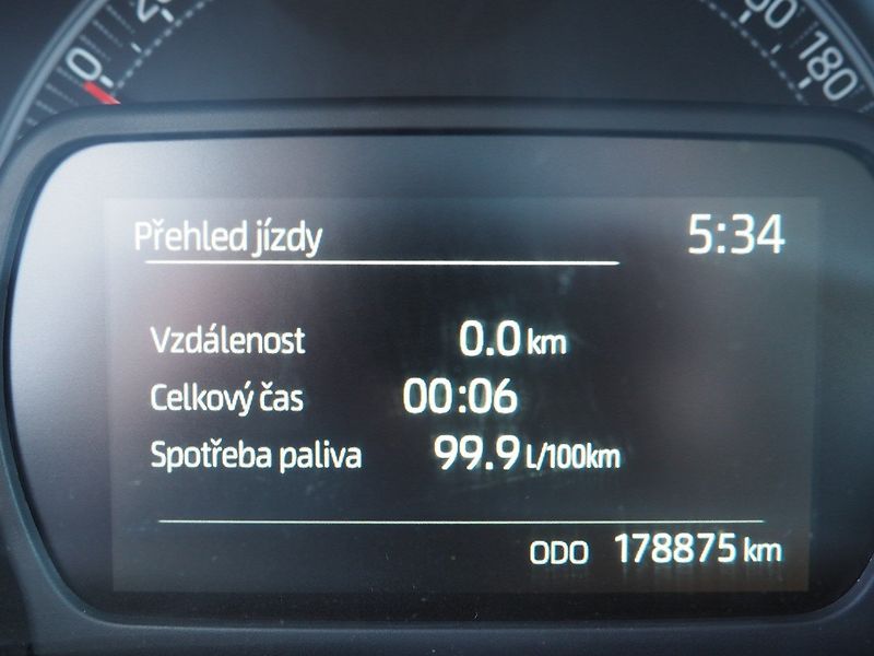 Toyota Aygo (2022) X 1.0 VVTI, AC - fotka 27 z 34