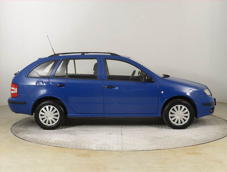 Škoda Fabia (2005) 1.2 12V, Tažné, Klima - fotka 6 z 14