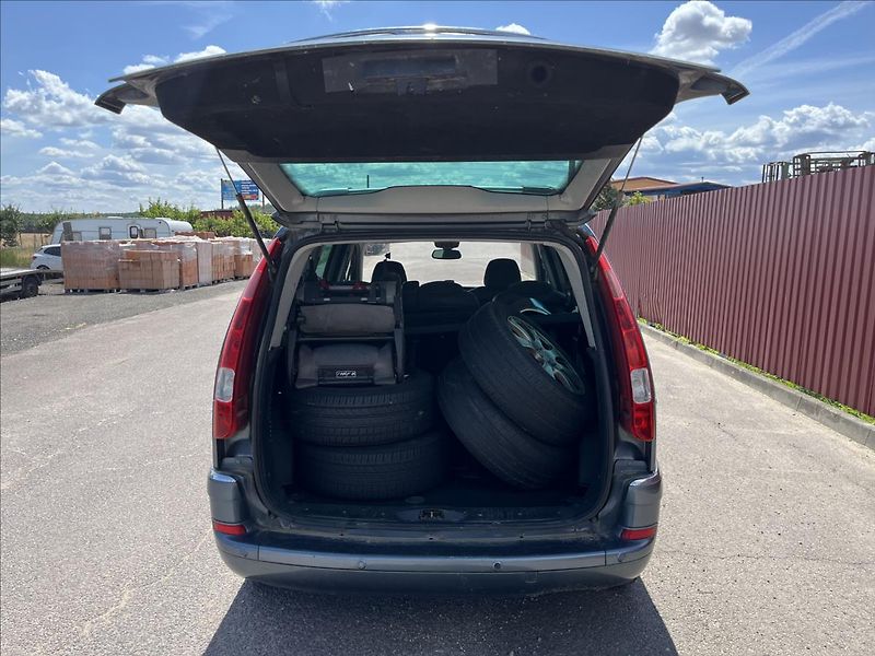 Citroën C8 2,0 HDi 8.MÍST 2xKOLA STK 7/28 - fotka 26 z 31