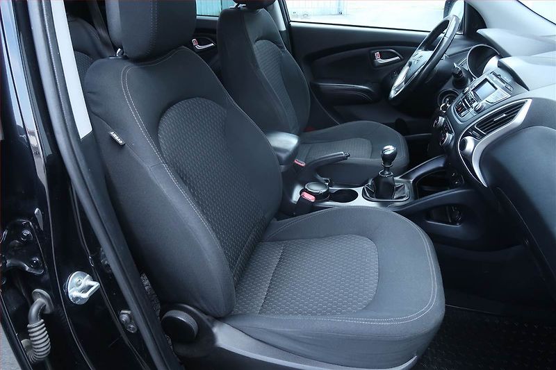 Hyundai ix35 (2012) 1.6 GDI, Serv.kniha, Tempomat - fotka 9 z 17