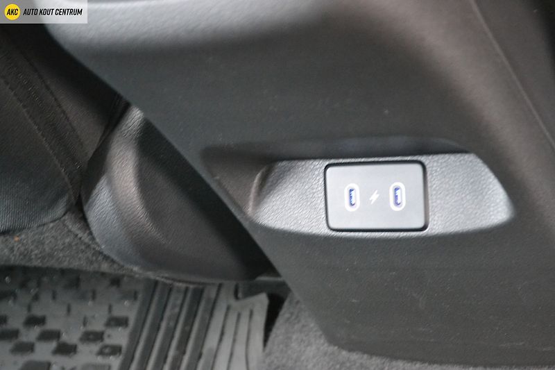 Hyundai i30 WG 1,5I MT SMART FL NAVI - fotka 15 z 44