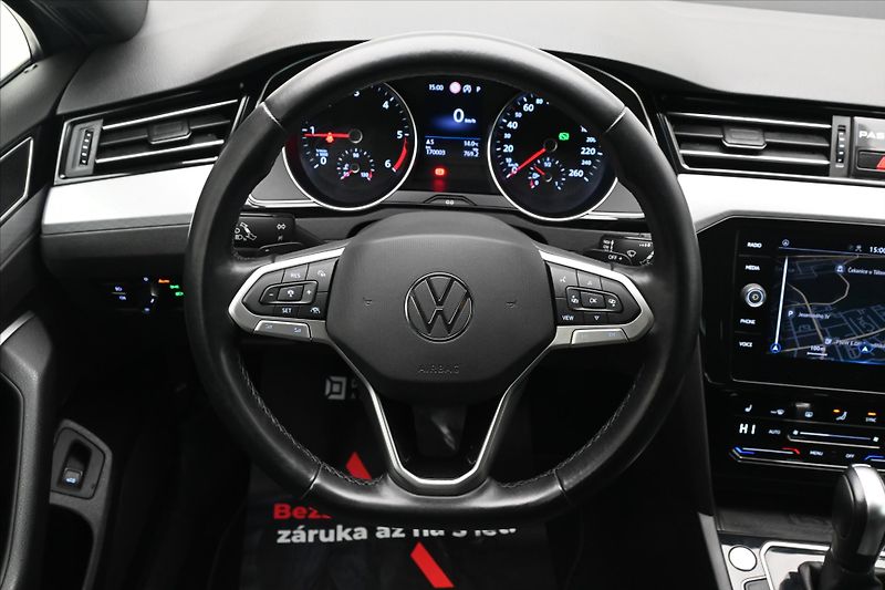 Volkswagen Passat 2,0 TDI 110 kW DSG Business Zá - fotka 18 z 31
