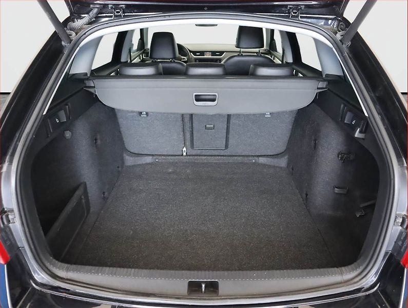 Škoda Octavia (2018) 2.0 TDI, Automat, Serv.kniha - fotka 14 z 20