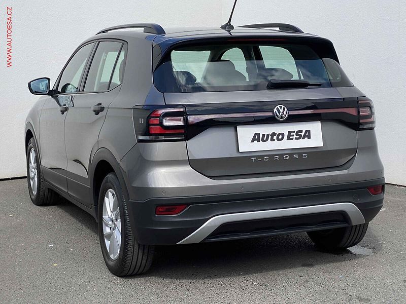 Volkswagen T-Cross (2019) 1.0 TSi, 1.maj,ČR, DSG - fotka 6 z 18