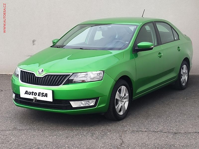 Škoda Rapid (2017) 1.0 TSI, ČR, AC, výhřev sed. - fotka 3 z 18