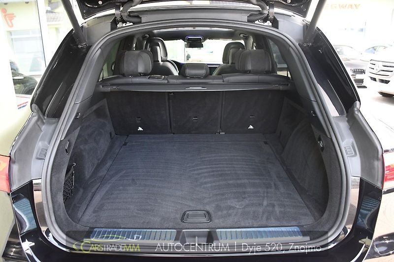 Mercedes-Benz EQS SUV 580 4MATIC AMG - fotka 51 z 62