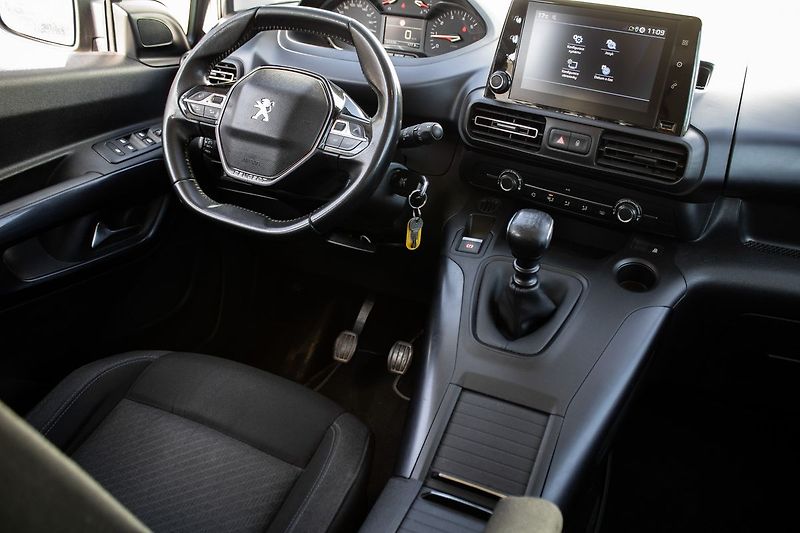Peugeot Rifter - fotka 18 z 36