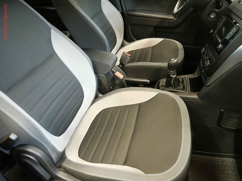 Škoda Yeti (2016) 1.4TSI, AC, výhřev sedadel - fotka 11 z 22