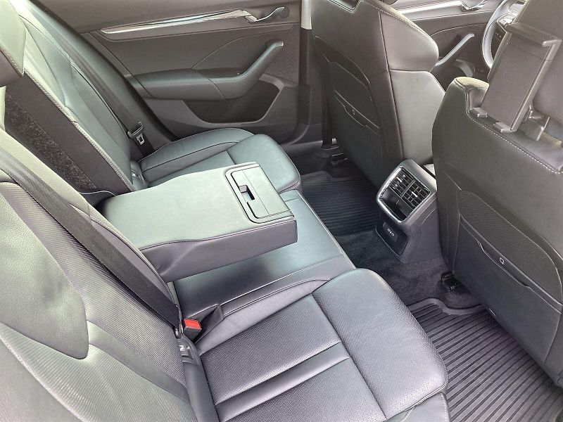 Škoda Octavia (2020) Combi 2.0 TDI DSG Style + - fotka 9 z 37