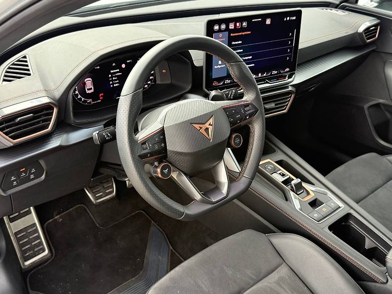 Cupra Leon (2026) 1.5 eTSI 110 kW DSG - fotka 8 z 25