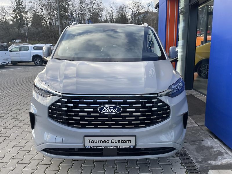 Ford Tourneo Custom Titanium X L2 125 kW AT AWD - fotka 2 z 27