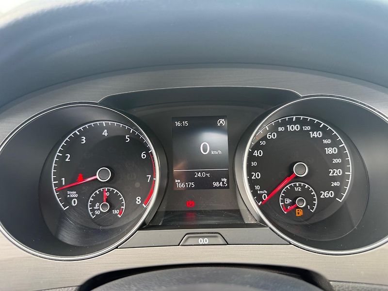 Volkswagen Golf Sportsvan 1.4 TSI 92kW Comfortline Panor - fotka 15 z 20