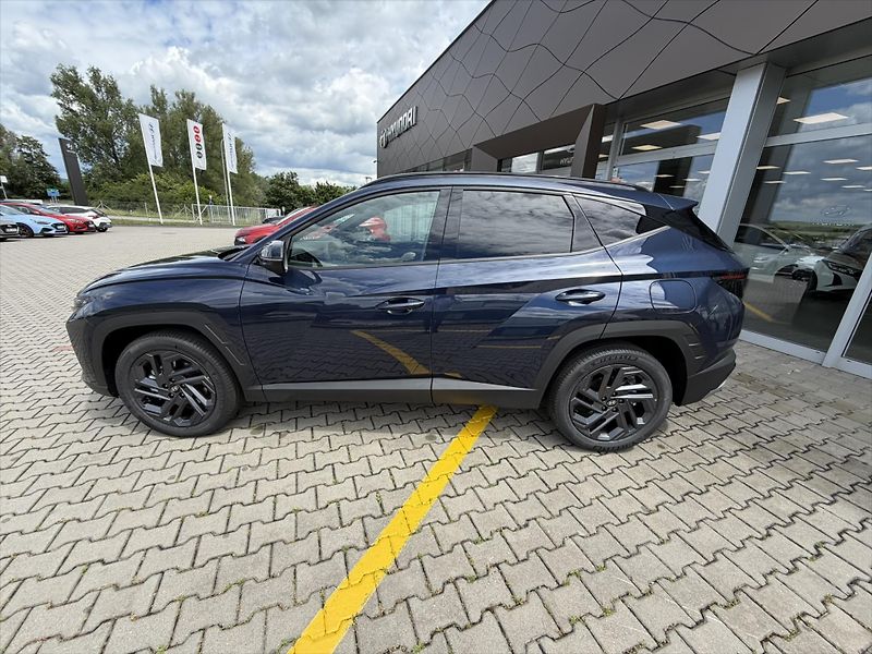Hyundai Tucson (2026) 1,6 T-GDI 4x2 110kW 7st. DCT - fotka 2 z 12