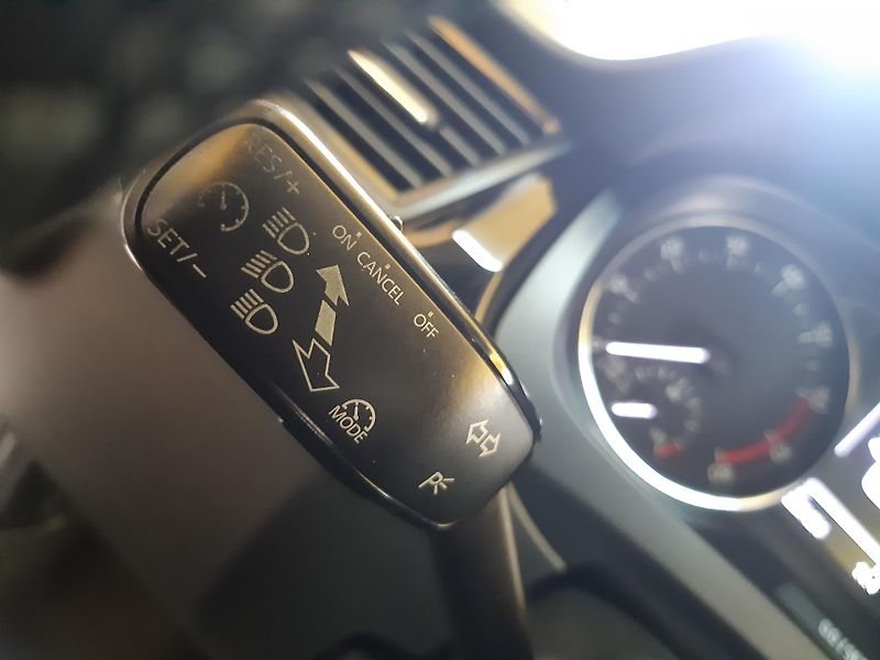 Škoda Rapid 1.2 TSI DIGIKLIMA zadáno !!! - fotka 17 z 26