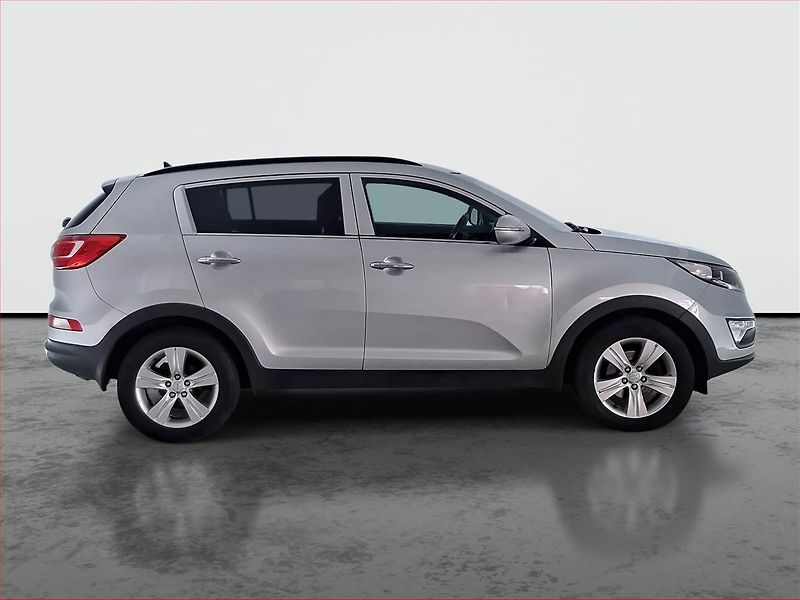 Kia Sportage (2011) 1.7 CRDi, Serv.kniha, Xenony - fotka 6 z 17