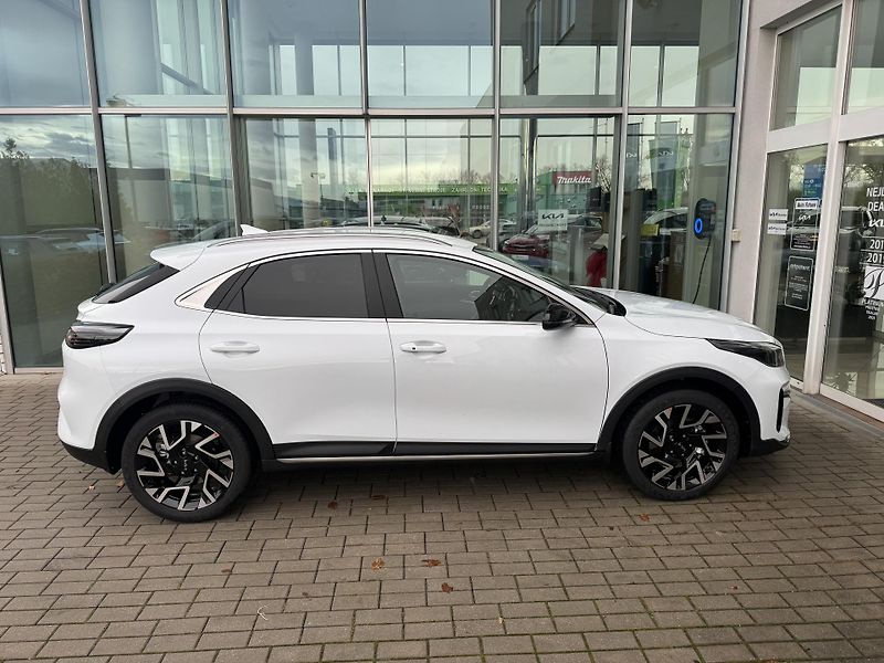 Kia XCeed (2026) 1.6 T-GDI 132kw Stel ED - fotka 4 z 9