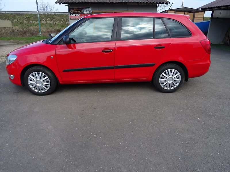 Škoda Fabia 1,2 TSI - fotka 6 z 27