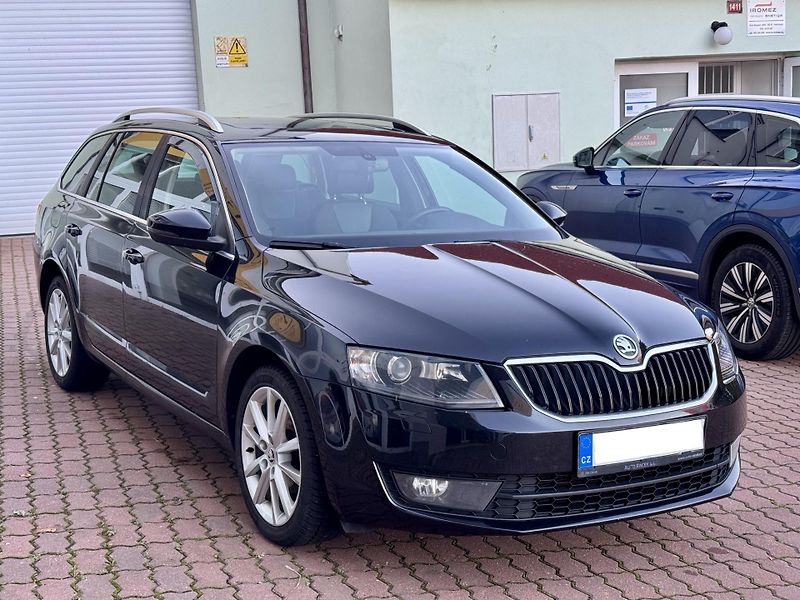 Škoda Octavia (2014) COMBI 1.6 TDI - fotka 4 z 21