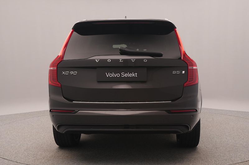 Volvo XC90 B5 AWD PLUS DARK CZ 1.maj - fotka 10 z 46