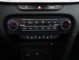 Kia Ceed (2022) Top 1.5 T-GDI - náhled 11