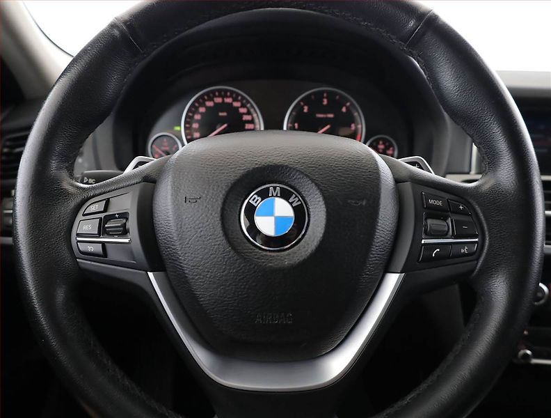 BMW X4 (2014) xDrive20d, 4X4, Automat - fotka 8 z 18