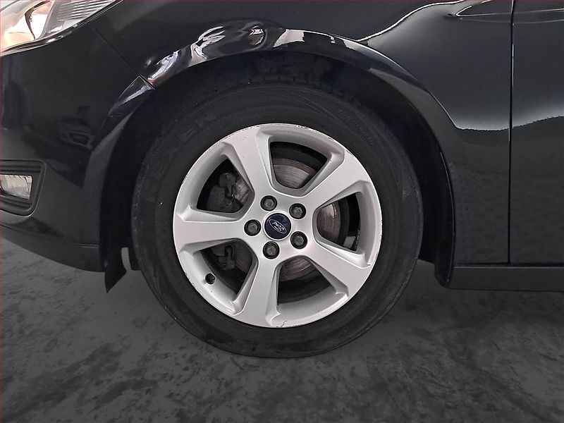 Ford Focus (2016) 1.5 TDCi, Tempomat - fotka 15 z 19