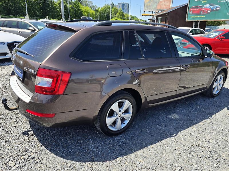 Škoda Octavia 1.4TSI ELEGANCE 1Majitel - fotka 4 z 20